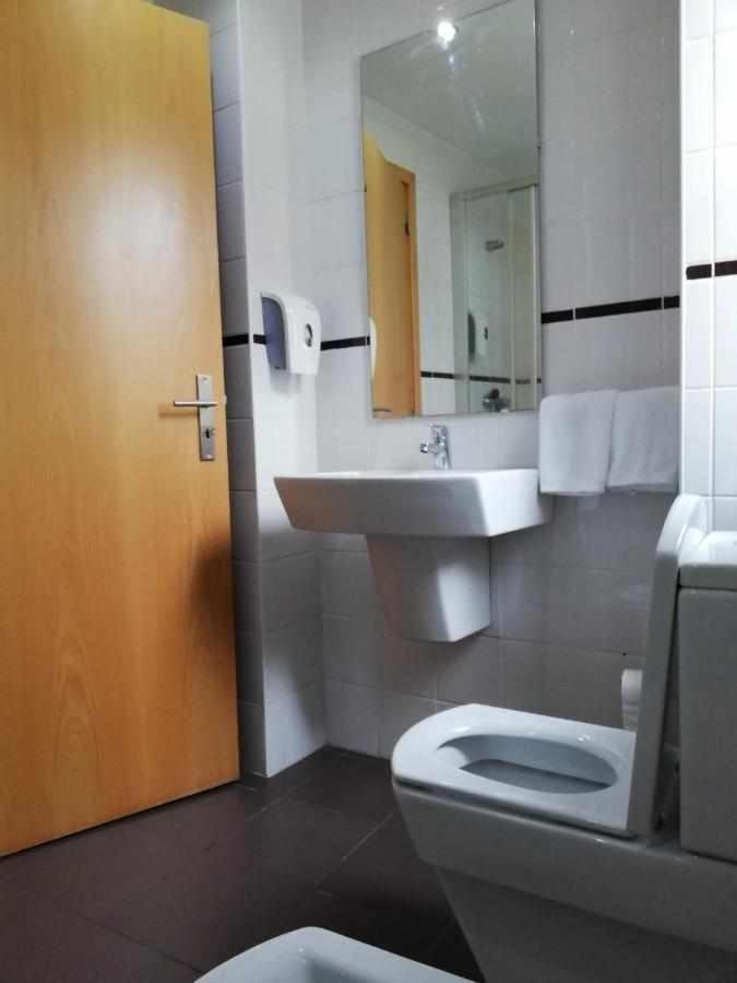 Apartamentos Internacional Coimbra Kamer foto